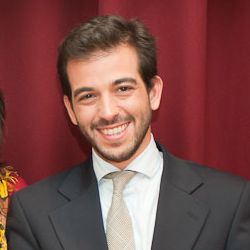 Dr. Agustín Fernández Cisnal