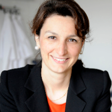 Dra. Victoria Delgado García