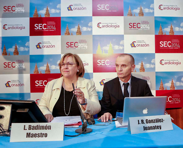 Foto de la doctora Lina Badimón y el doctor Juanatey